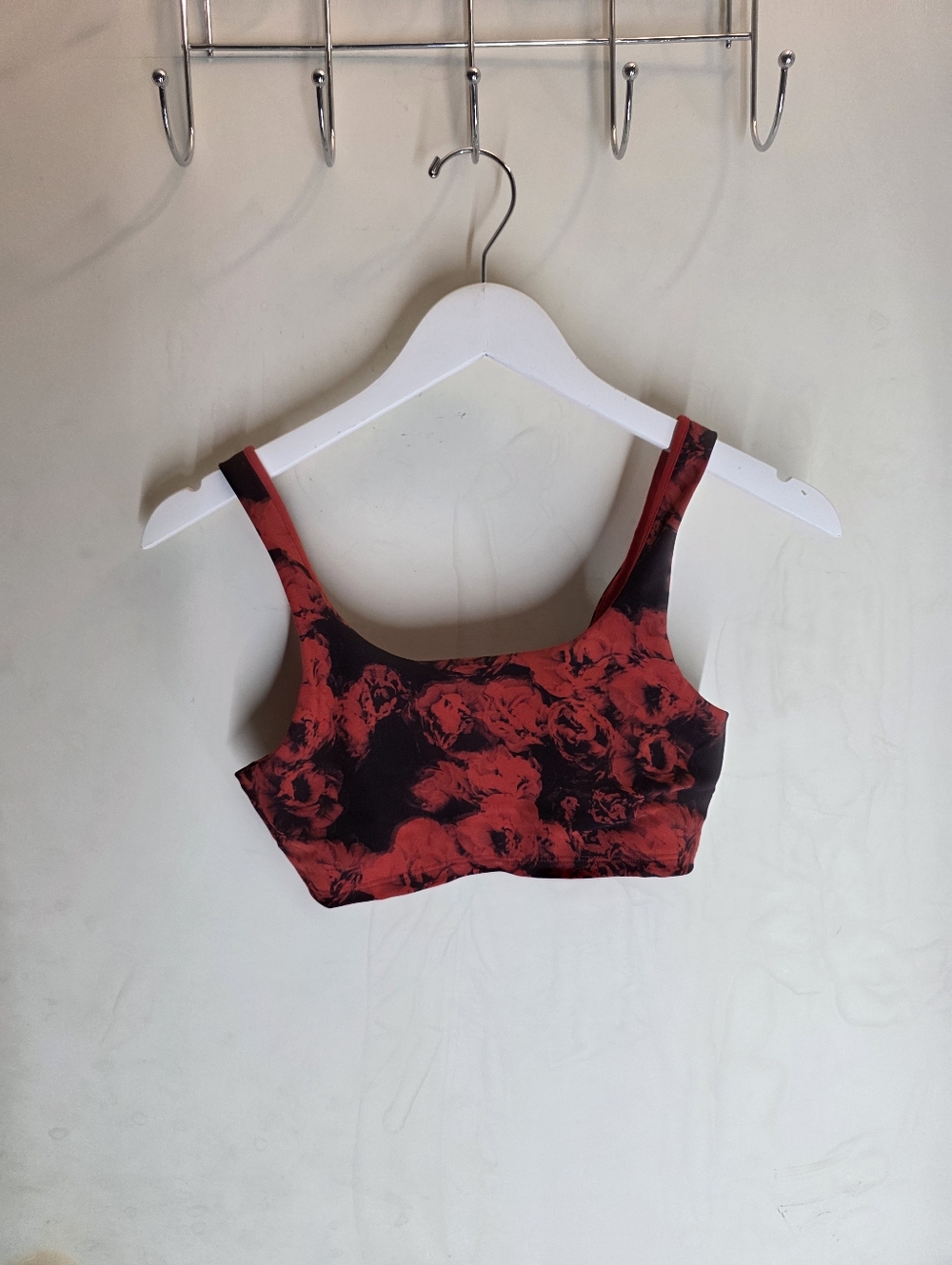 Alo Yoga Women's vapor Roses Sport Bra